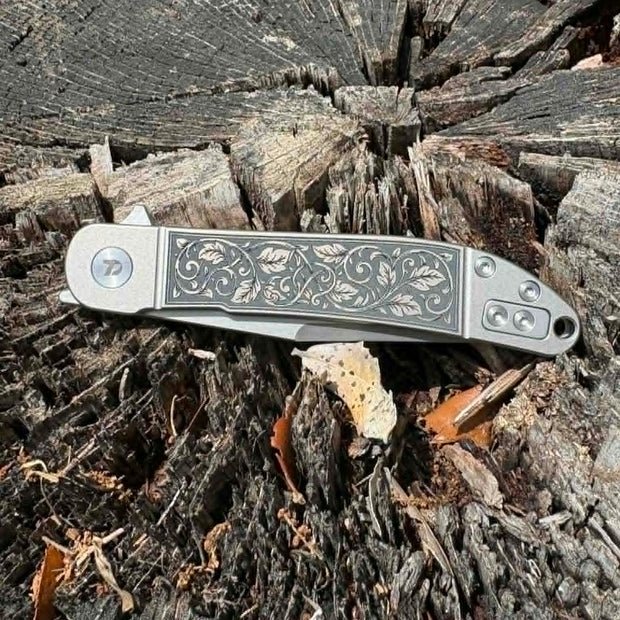 7019- DreamTech Framelock Gray Ti - leaf design