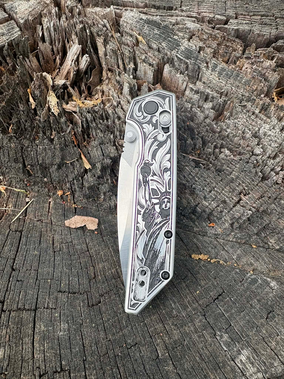 7012- Custom engraved Kershaw Iridium lockblade pocketknife - Statue Of Liberty