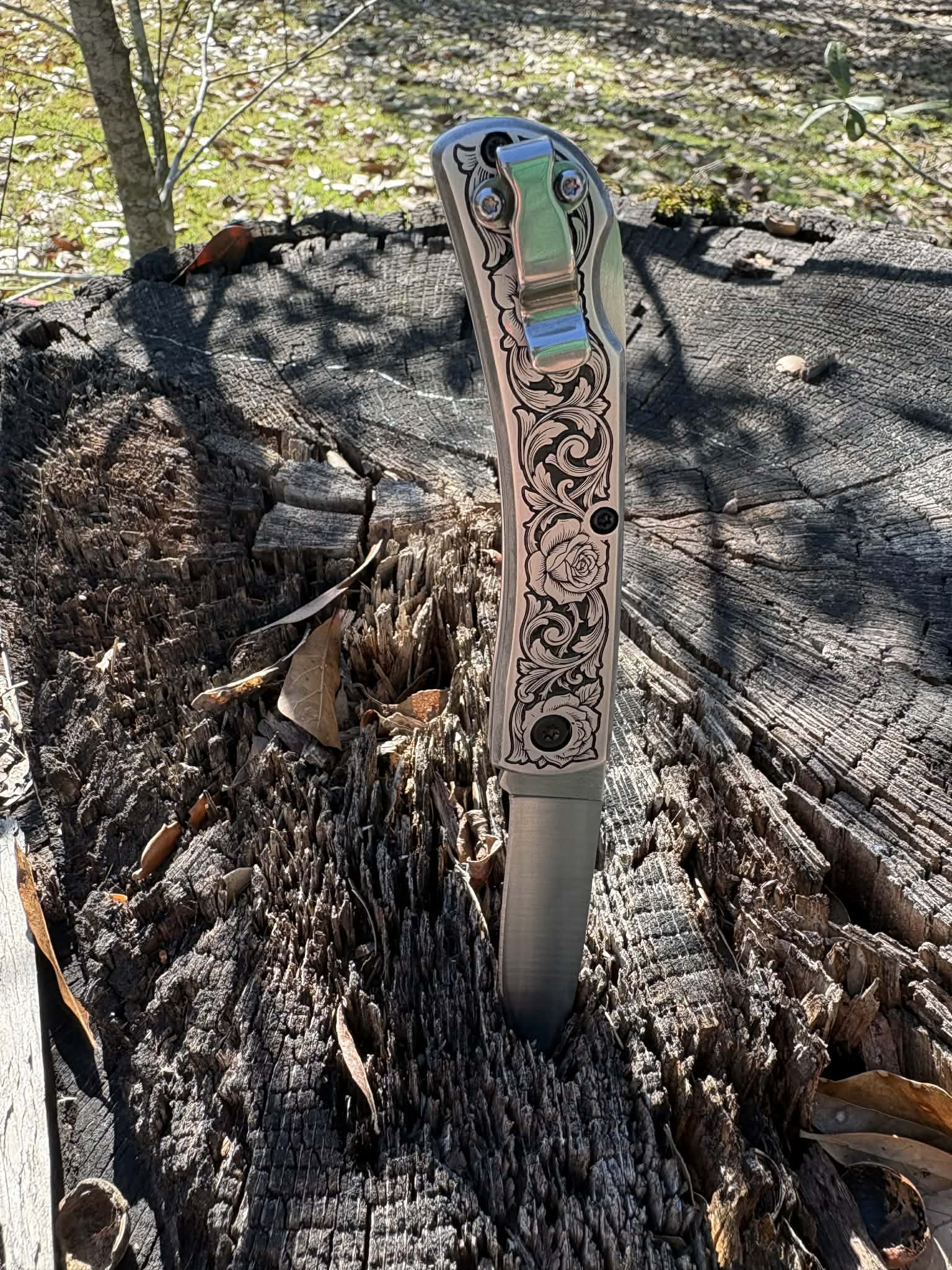 7010- custom engraved Bear & son 137L - Roses