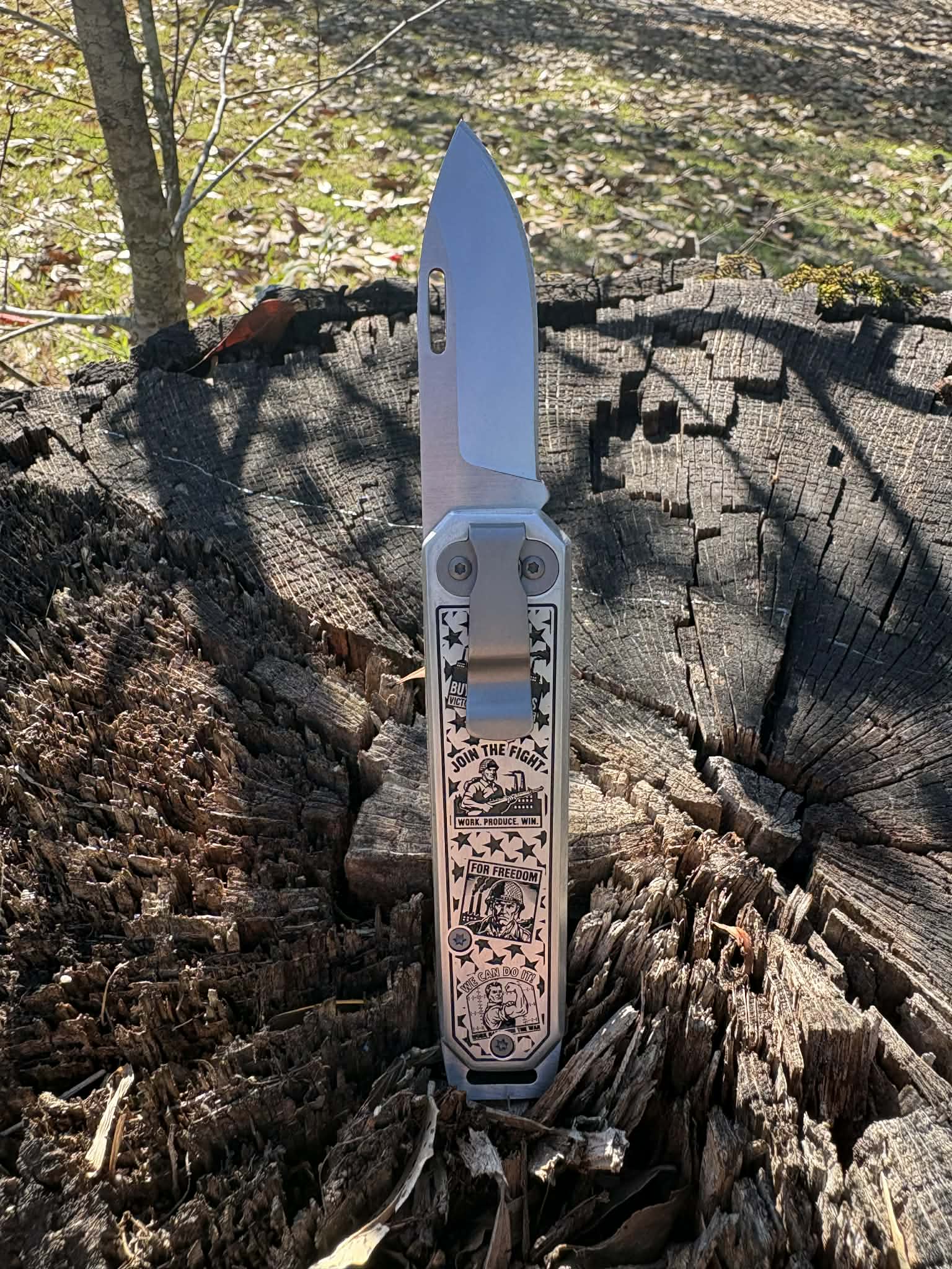 7011-Custom engraved Bear & Son Large Slip Joint Pocket Knife - Pin Up Girl